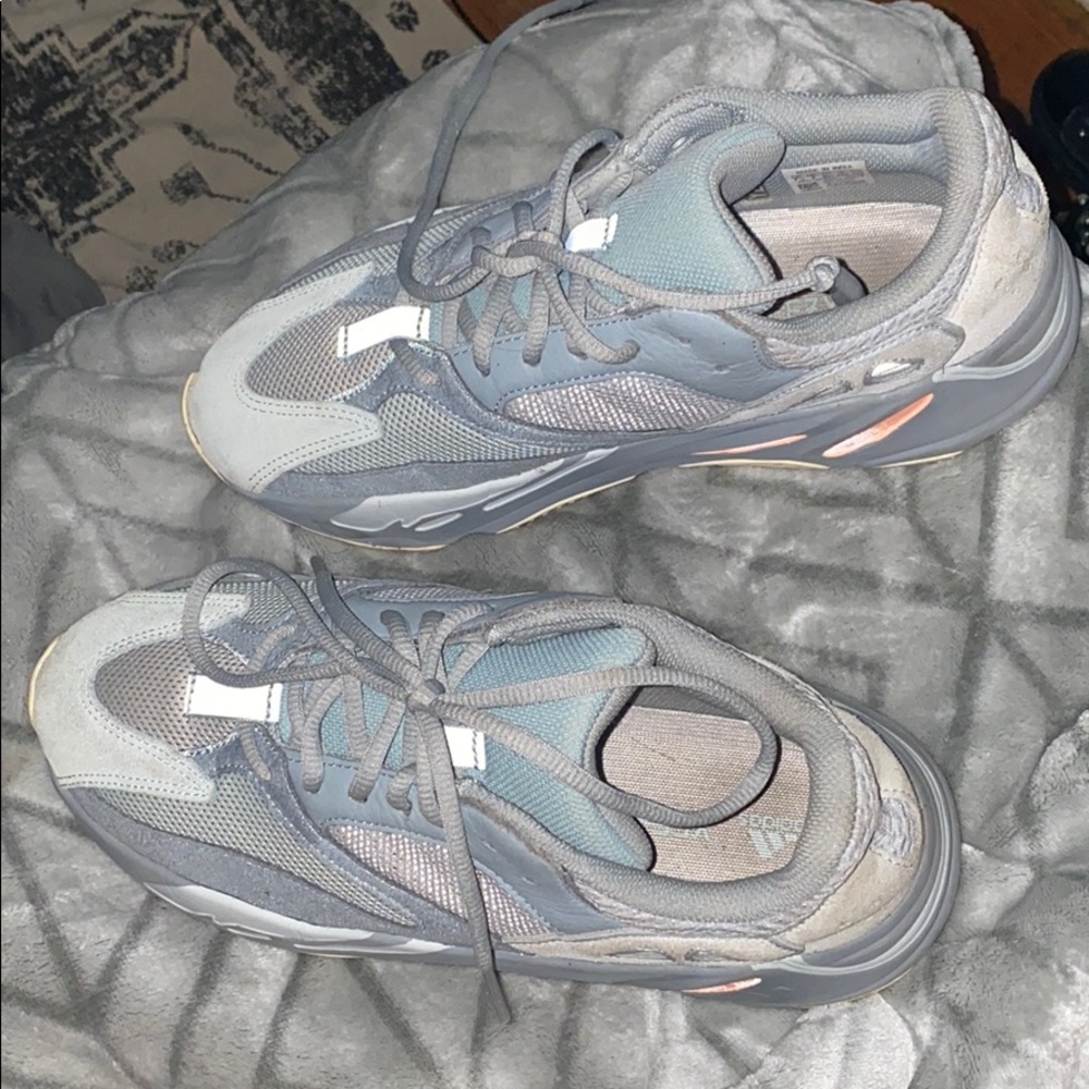 Yeezy 700